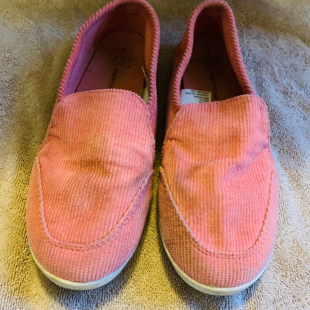 Time and true memory foam size 7 shoes